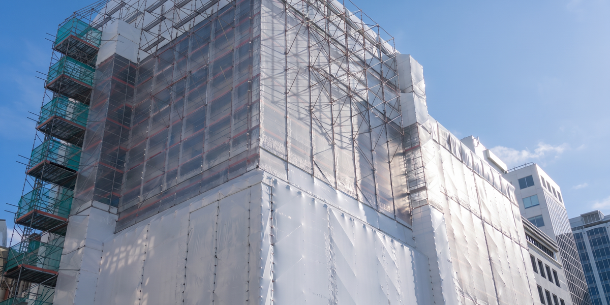 Scaffolding Shrink Wrap: Weather Protection & Encapsulation