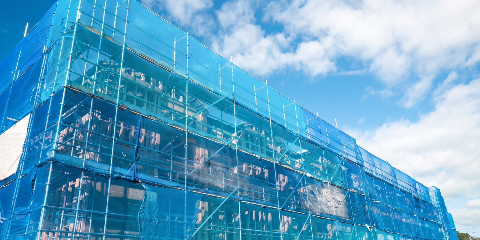Netting that keeps the site safe